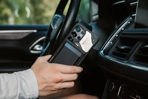 Фото: Чохол UAG Metropolis Wallet PU Black (964445114040) № 21 | KTC