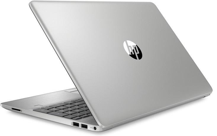Ноутбук HP 255 G9 724L7EA Silver