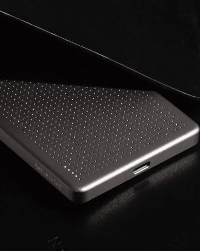 Фото: Батарея універсальна Native Union Active Magnetic 5000mAh 20W Sandstone (ACTPB-5KMS-SAN) № 15 | KTC