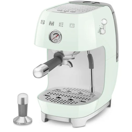 Фото: Ріжкова кавоварка Smeg Style Aesthetic Pastel Green Glossy Finishing (ECF03PGEU) № 19 | KTC