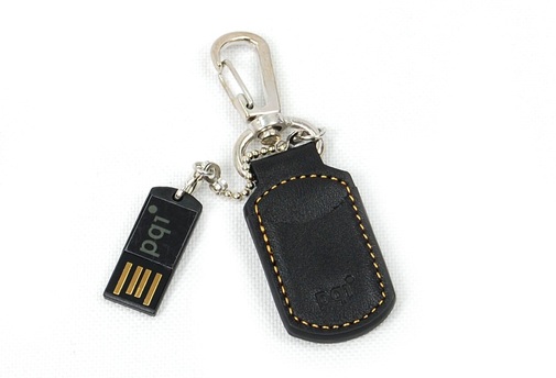 Флешка USB PQI i820 8Gb (6820-008GR1012) чорна