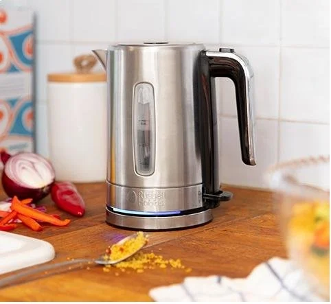 Фото: Електрочайник Russell Hobbs CompactHome (24190-70) № 4 | KTC
