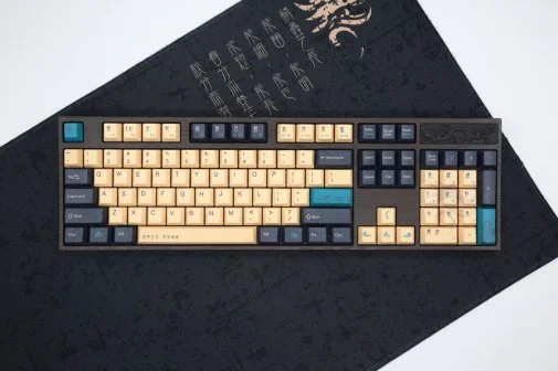 Фото: Килимок Varmilo Desk Mat XL Loong (ZDB036-01) № 9 | KTC