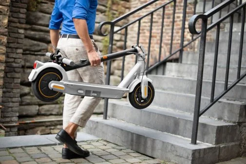 Фото: Електросамокат Ninebot by Segway Max G30LE (AA.00.0010.29) № 13 | KTC