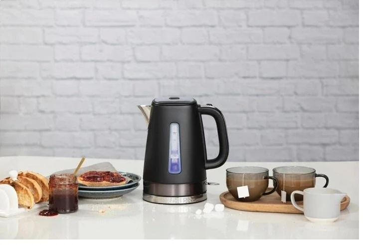 Фото: Електрочайник Russell Hobbs Matte Black (26140-70) № 14 | KTC