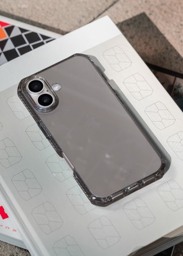 Чохол iTSkins for iPhone 16 SPECTRUM R CLEAR Smoke (AP6N-SPECM-SMOK)