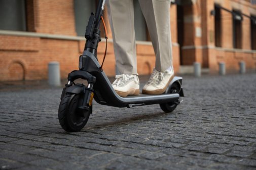 Електросамокат Ninebot by Segway E2 Plus E II Black (AA.05.14.02.0003)