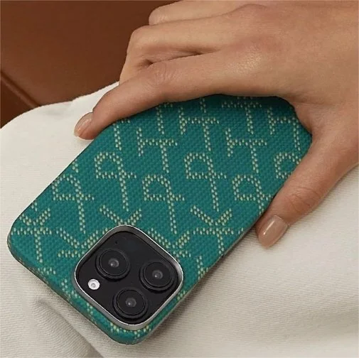 Фото: Чохол Pitaka for Apple iPhone 16 Pro - Tactile Woven Monogram Green/Gold (KI1601PTK) № 13 | KTC