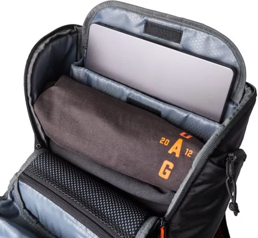 Фото: Рюкзак для ноутбука UAG Civilian 20L Black/Orange (984174114097) № 21 | KTC