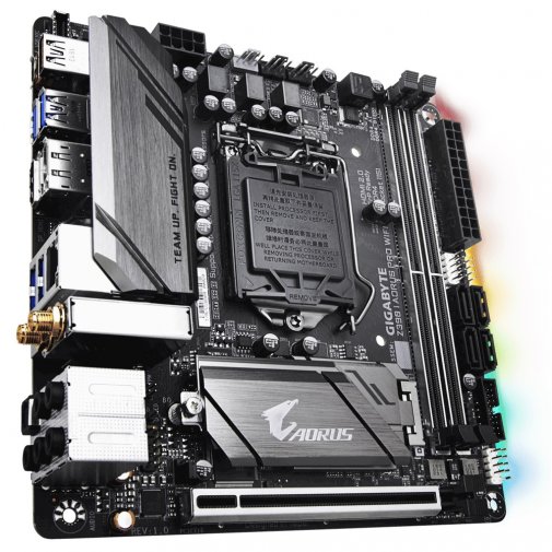 Материнська плата Gigabyte Z390I AORUS PRO WIFI