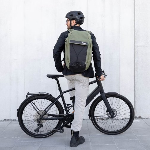 Рюкзак для ноутбука THULE Paramount Commuter 28L TPBBP-328 Black (3205235)