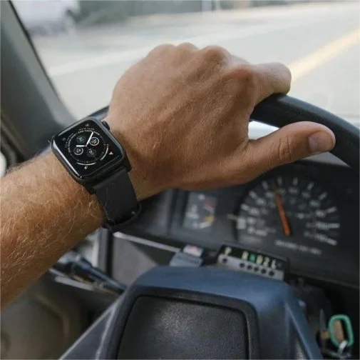 Фото: Ремінець Nomad for Apple Watch 46mm/49mm - Active Band Pro Hardware Black (NM1A41BNW0) № 25 | KTC