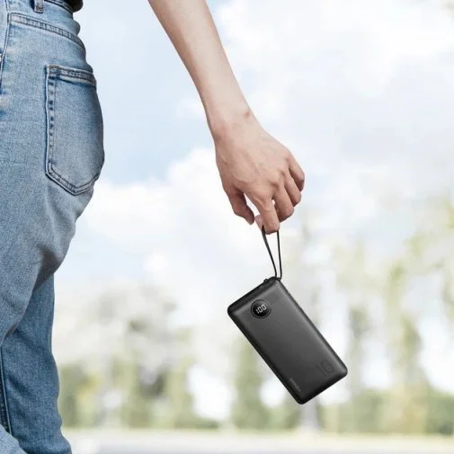 Фото: Батарея універсальна Veger W1116 10000mAh 10W Black (6970453554204) № 9 | KTC