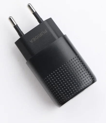 Фото: Зарядний пристрій Puridea C03 Dual 2xUSB 2.4A Black (6410537) № 5 | KTC