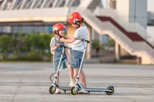 Фото: Електросамокат Ninebot by Segway C8 White (AA.00.0011.61) № 17 | KTC