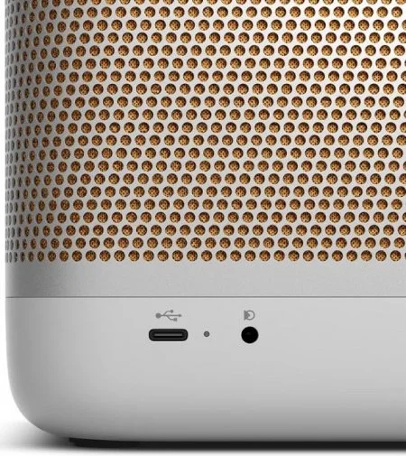 Фото: Портативна колонка Bang & Olufsen Beolit 20 Grey Mist (1253303) № 19 | KTC