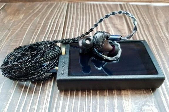 Фото: Навушники Noble Audio Zephyr № 13 | KTC