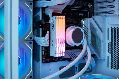 Фото: Оперативна пам’ять Kingston FURY (ex. HyperX) Beast RGB White DDR5 1x32GB (KF556C40BWA-32) № 11 | KTC