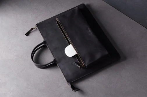 Фото: Чохол INCARNE Maryland 14 - MacBook Pro13 2012-2015 / Pro14 2021-2024 Black № 39 | KTC