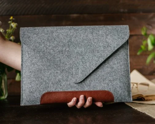 Фото: Чохол Gmakin for MacBook Pro 13 Grey/Brown (GM10-13New) № 24 | KTC