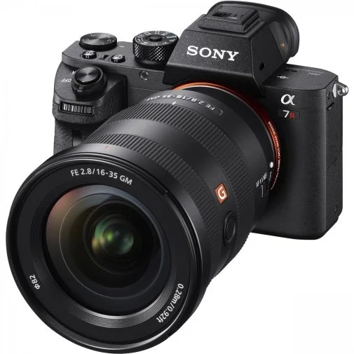 Фото: Об'єктив Sony 16-35mm f/2.8 GM NEX FF (SEL1635GM.SYX) № 12 | KTC