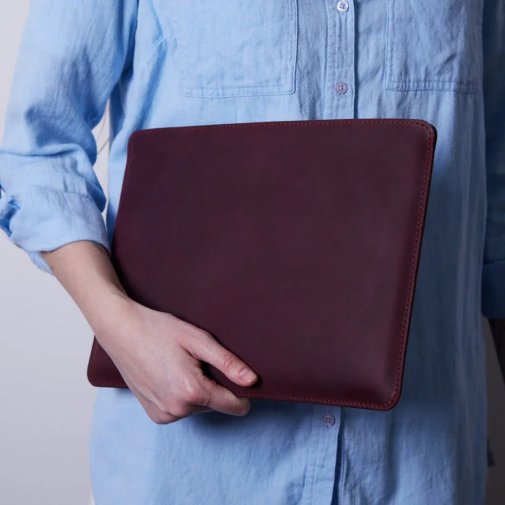 Чохол INCARNE Gamma Plus - MacBook Neo 13 2026 Burgundy