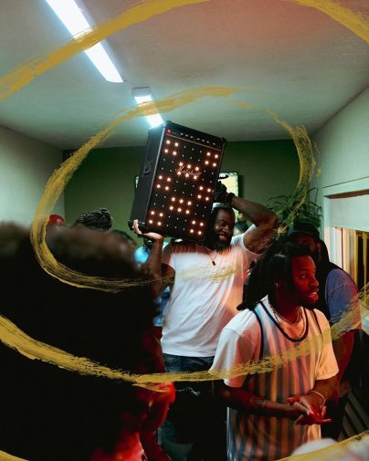 Акустика для вечірок Marshall Bromley 750 Black and Brass (1008040)