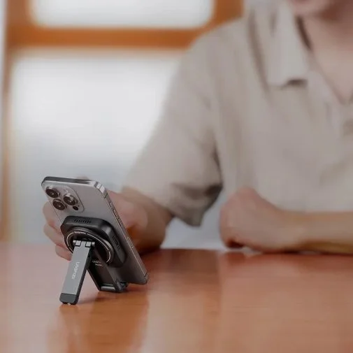 Фото: Універсальний тримач Ulanzi MA60 Foldable Magnetic Phone Tripod Orange (S040) № 21 | KTC