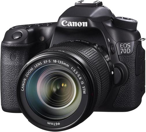 Цифрова фотокамера дзеркальна Canon EOS 70D kit 18-135 мм IS