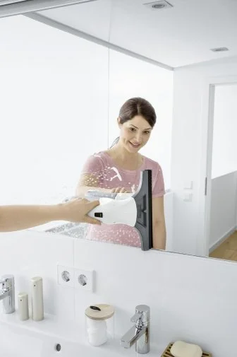 Фото: Мийник вікон Karcher WV 1 Premium (1.633-202.0) № 14 | KTC