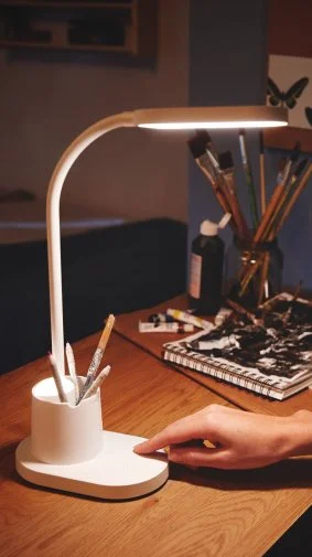 Фото: Настільна лампа Philips LED Reading Desk lamp Bucket White (929003241107) № 7 | KTC