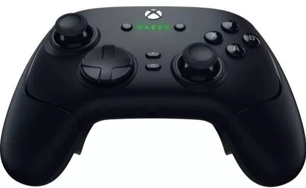 Фото: Геймпад Razer Wolverine V3 Pro Black (RZ06-05200100-R3M1) № 11 | KTC