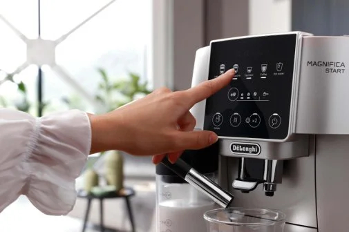 Фото: Кавомашина DeLonghi ECAM 220.80 SB Magnifica Start (ECAM22080SB) № 17 | KTC