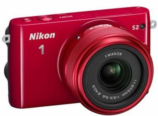 Цифрова фотокамера Nikon 1 S2 kit 11-27.5мм червона