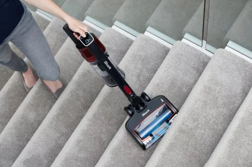 Фото: Ручний бездротовий пилосос Shark Anti Hair Wrap Powered Lift-Away (IZ300EUT) № 20 | KTC