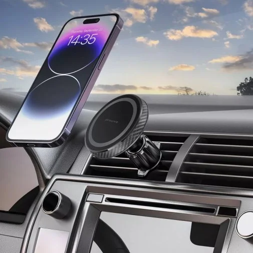 Фото: Кріплення для мобільного телефону Proove Carbon Magnetic Air Outlet Car Mount (CHCM00000001) № 14 | KTC