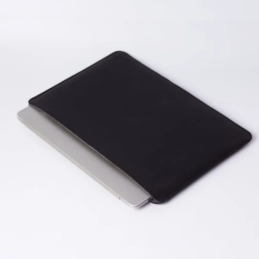 Фото: Чохол INCARNE Gamma Plus a15 - MacBook Air15 2023-2024 Black № 13 | KTC