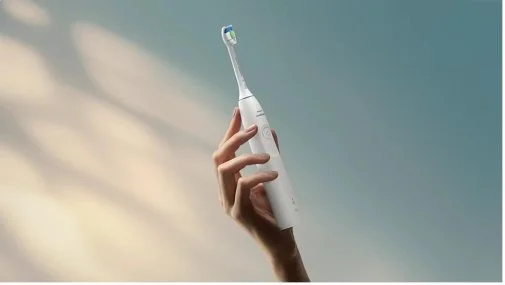 Фото: Електрична зубна щітка Philips Sonicare 5500 Series White (HX7110/01) № 12 | KTC