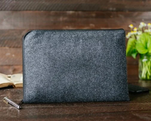 Фото: Чохол Gmakin for Macbook Pro 13 Dark Grey (GM68-13New) № 21 | KTC