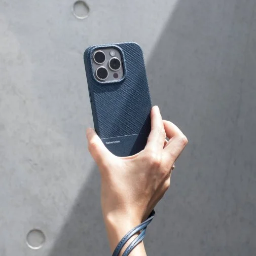 Фото: Чохол Native Union for Apple iPhone 16 Pro - RE Classic Navy (RECLA-NAV-NP24P) № 19 | KTC