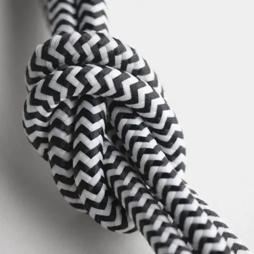 Фото: Кабель Native Union Belt Zebra AM / Type-C 1.2m (BELT-AC-ZEB-NP) № 12 | KTC