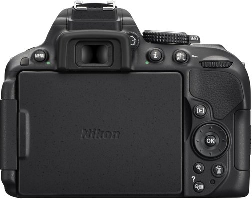 Цифрова фотокамера дзеркальна Nikon D5300 kit AF-S DX 18-105 мм VR