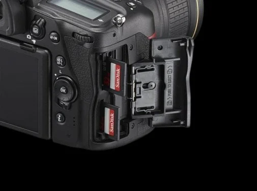 Фото: Цифрова фотокамера дзеркальна Nikon D780 Body (VBA560AE) № 10 | KTC