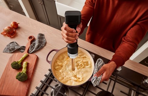 Занурюваний блендер KitchenAid Go 5KHBRV75BM зі знімною батареєю, з аксесуарами, з акумулятором