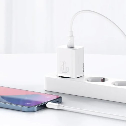 Зарядний пристрій Baseus Super Si Quick Charger 1C 20W White with Type-C/Lightning (TZCCSUP-B02)
