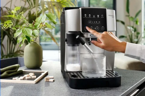 Фото: Кавомашина DeLonghi ECAM 220.80 SB Magnifica Start (ECAM22080SB) № 19 | KTC