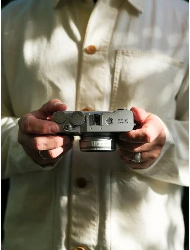 Фото: Цифрова фотокамера Fujifilm X-E5 Body Silver (16949521) № 36 | KTC
