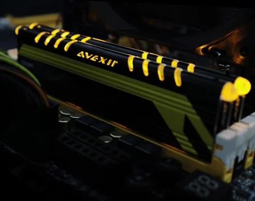 Фото: Пам'ять AVEXIR MPOWER YELLOW Series DDR3 2х4 ГБ (AVD3U16000904G-2CM) № 7 | KTC