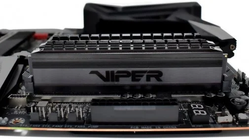 Фото: Оперативна пам’ять Patriot Viper 4 Blackout Black DDR4 2x8GB (PVB416G360C8K) № 7 | KTC