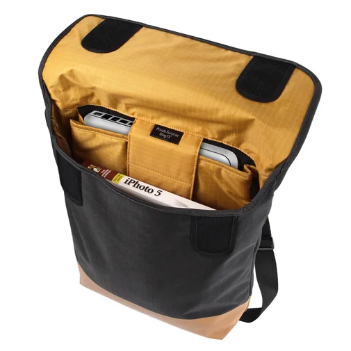Фото: Сумка для ноутбука Crumpler Private Surprise Sling чорно-помаранчева № 7 | KTC